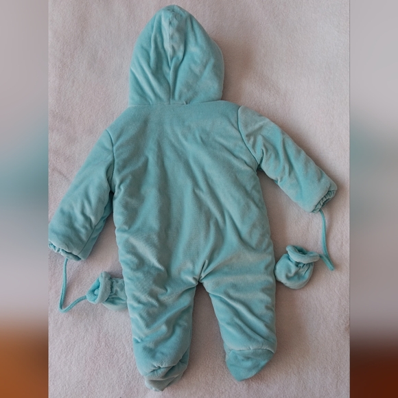 Snow Suit / Bunting with Mittens 12 Months NWT - Picture 2 of 3